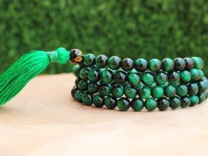 Green Tiger Eye Tassel Mala